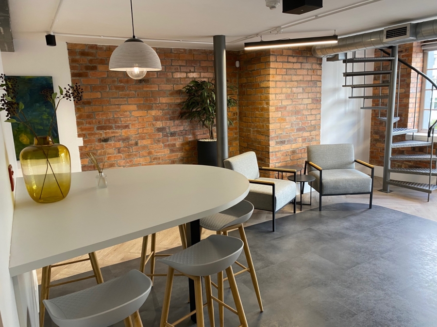 To Let Commercial Property for Rent in De Waterkant Western Cape